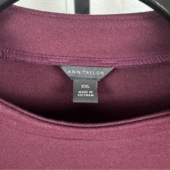 Ann Taylor Maroon Long Sleeve Button Shoulder  Sweatshirt Size XXL - Picture 2 of 7